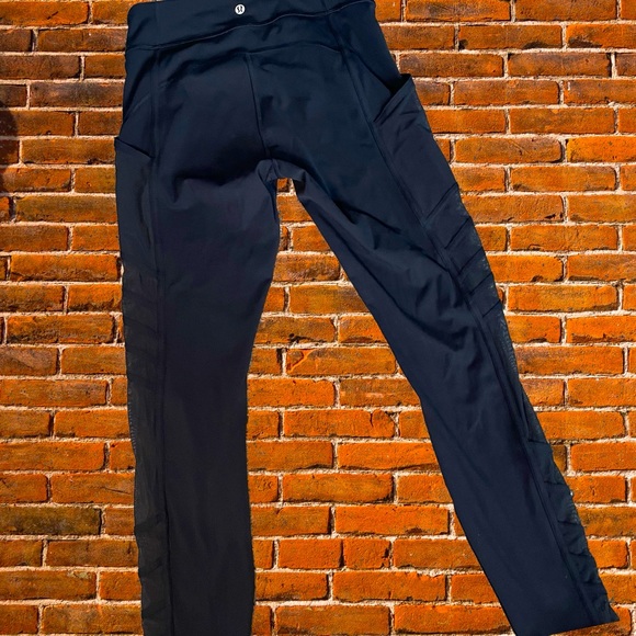 Lululemon Black Mesh leggings - Picture 3 of 8